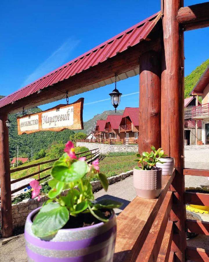 Guesthouse Madzarevic Plužine Exteriör bild