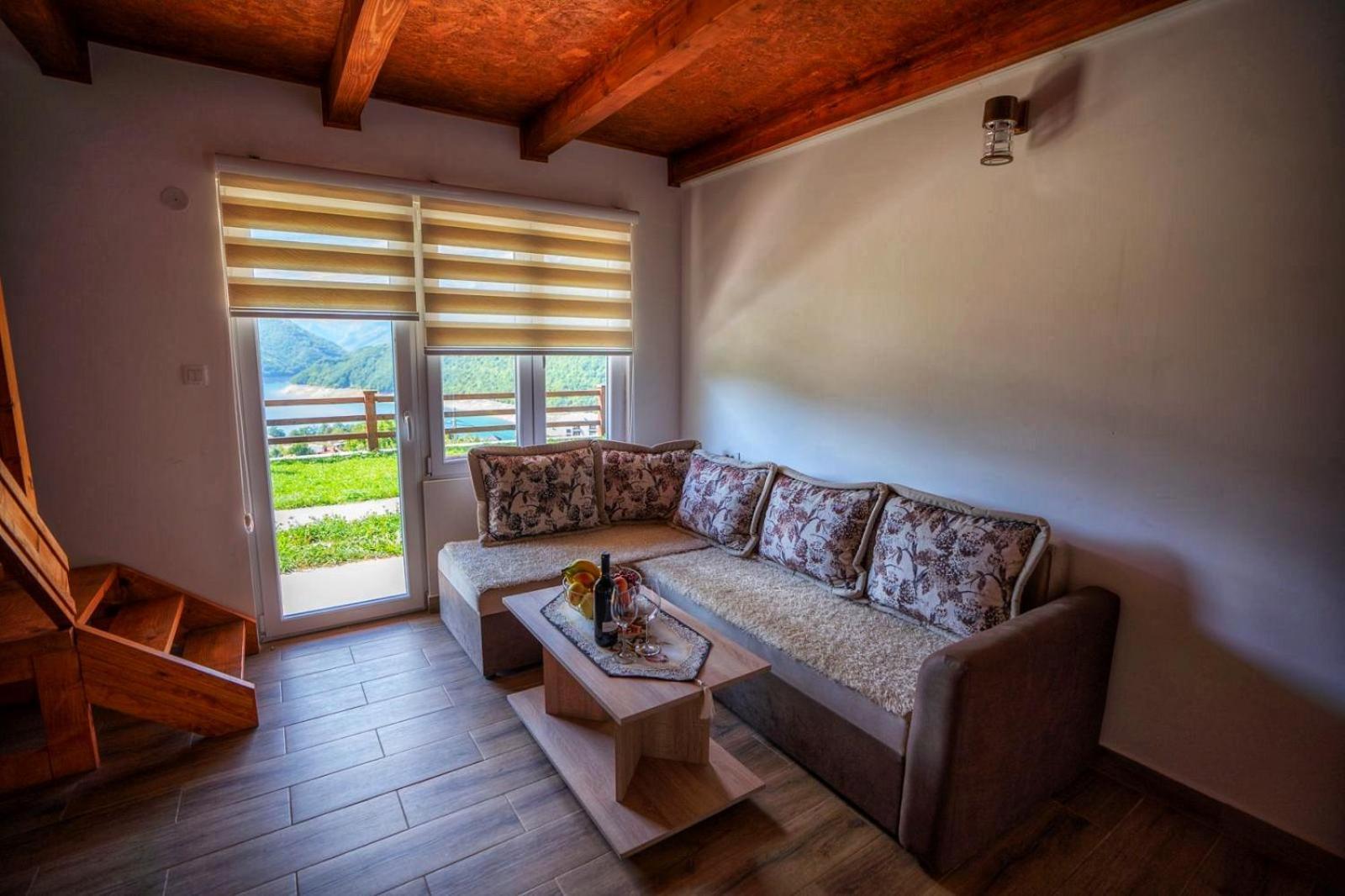 Guesthouse Madzarevic Plužine Exteriör bild