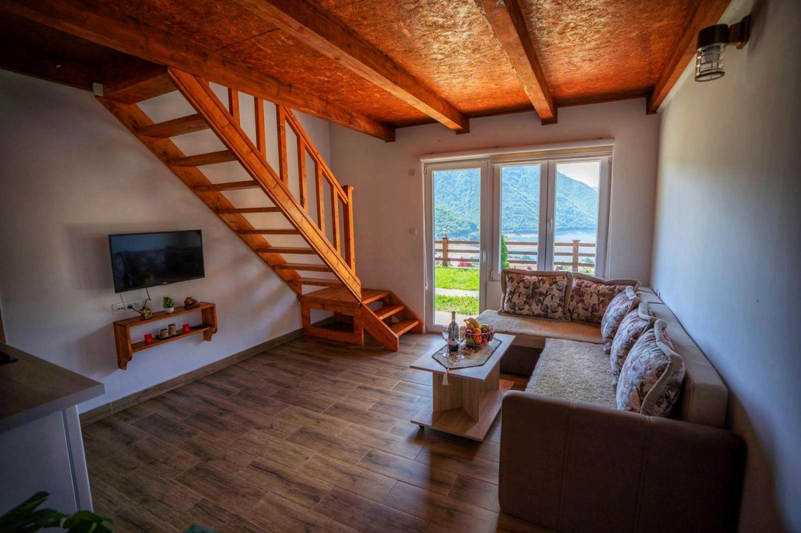 Guesthouse Madzarevic Plužine Exteriör bild