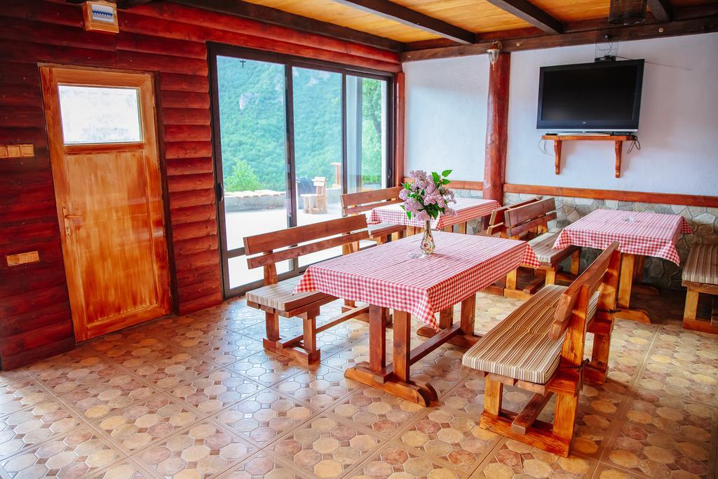 Guesthouse Madzarevic Plužine Exteriör bild